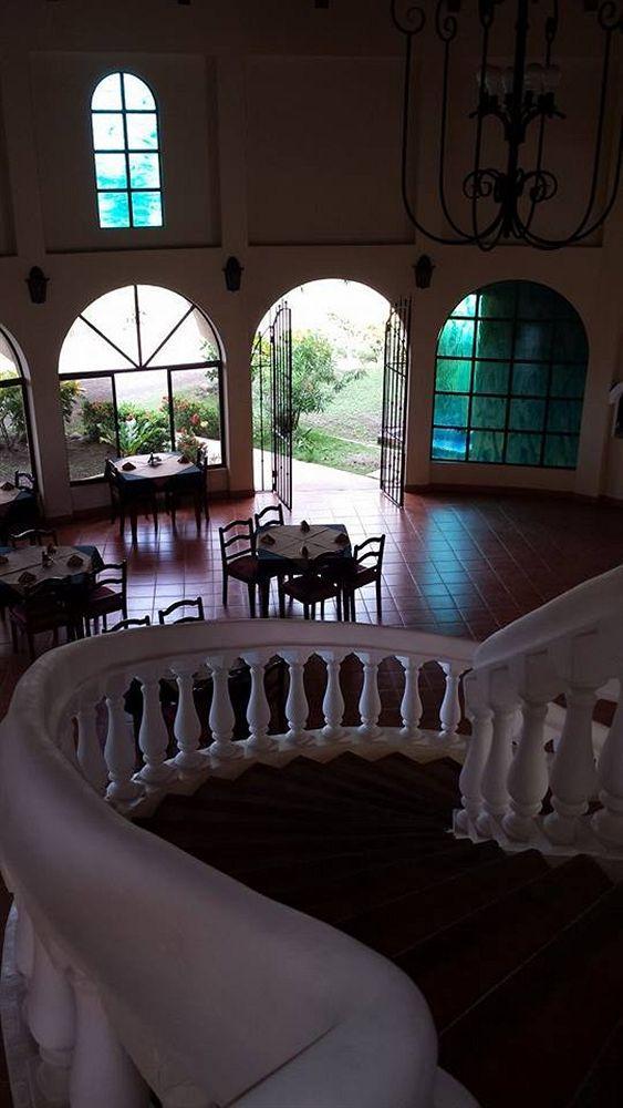 Delfin Beach Front Resort Esterillos Exterior foto